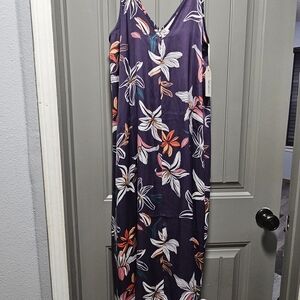 Floral V-Neck Maxi Dress in Deep Purple